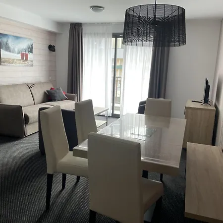 Apartmán Le Portillo - Piscine - Pour 6 Personnes Mae-4953 *